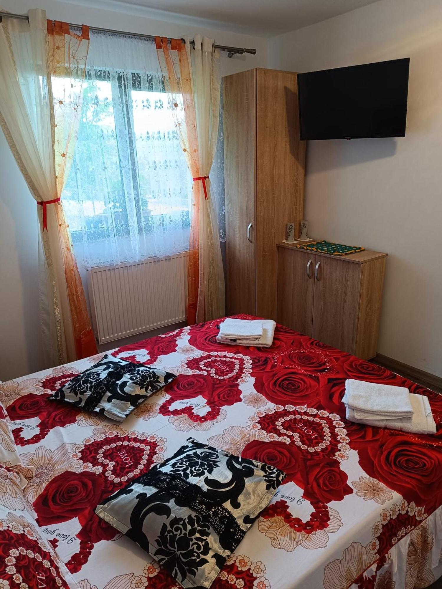 Casuta Din Livada Βίλα Moisei Εξωτερικό φωτογραφία